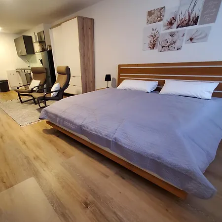 Apartment Blumenstiel *